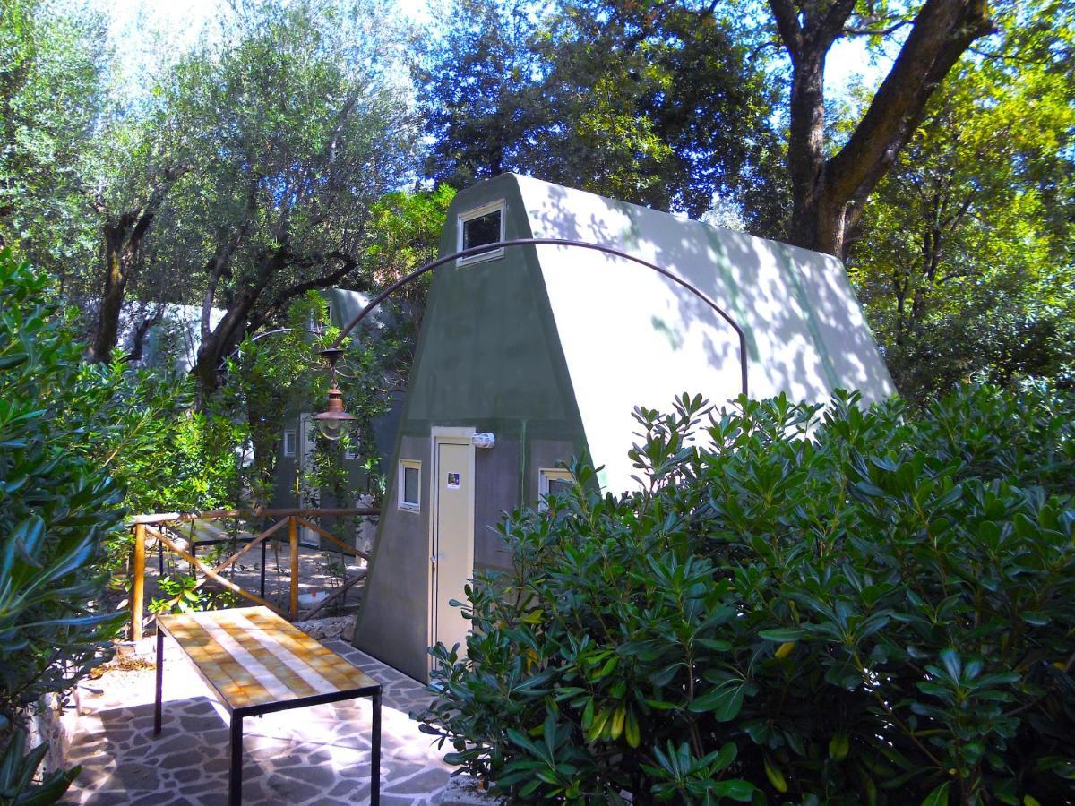 La Francesca Sud Un Villaggio"Glamping" Scario Quarto foto